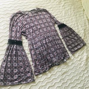 Max Jeans bell sleeve top